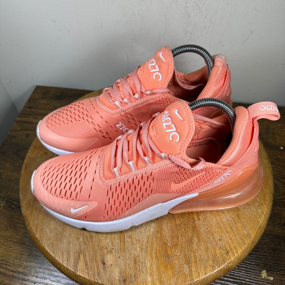 Nike Air Max 270 Womens Peach Coral Sneakers DJ2746-600 Mens 9 Womens 10.5 - Picture 2 of 8